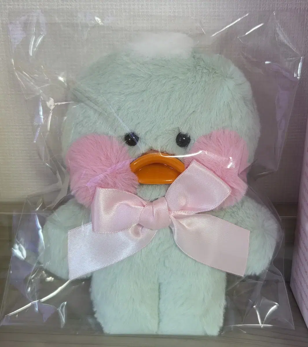 Mint Bread Pungduck doll Sealed