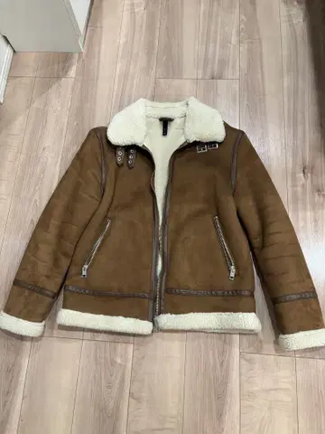 H&M B-3 무스탕 자켓