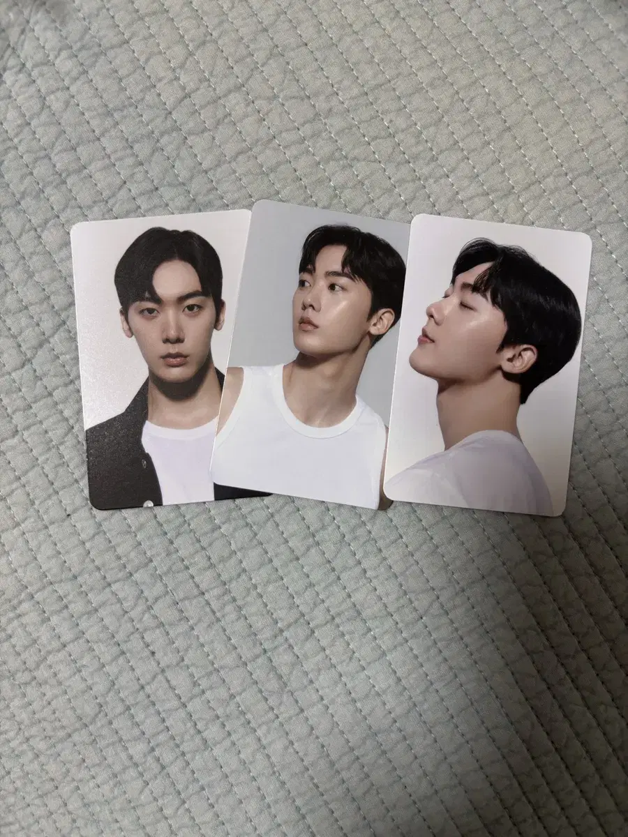 아스트로 윤산하 바니스뉴욕 뷰티 추첨 포카 3장 일괄