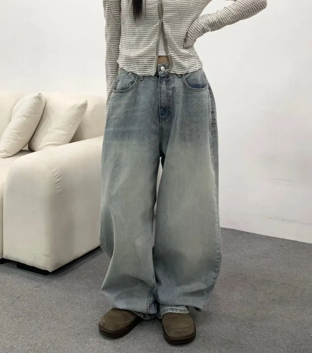 (새상품)ootj 빈티지 연청 와이드 데님 팬츠