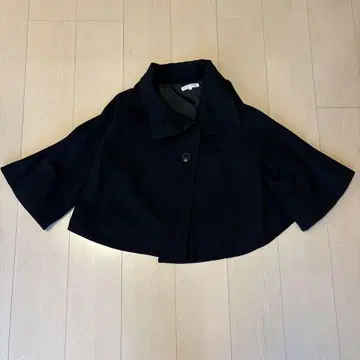 그로브 블랙 플레어 슬리브 판초