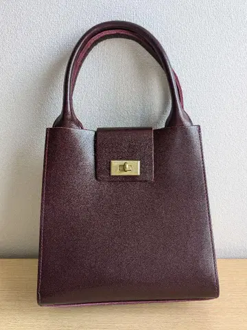 tideway 타이드웨이 메탈 락 핸드백 가죽 MOSS
