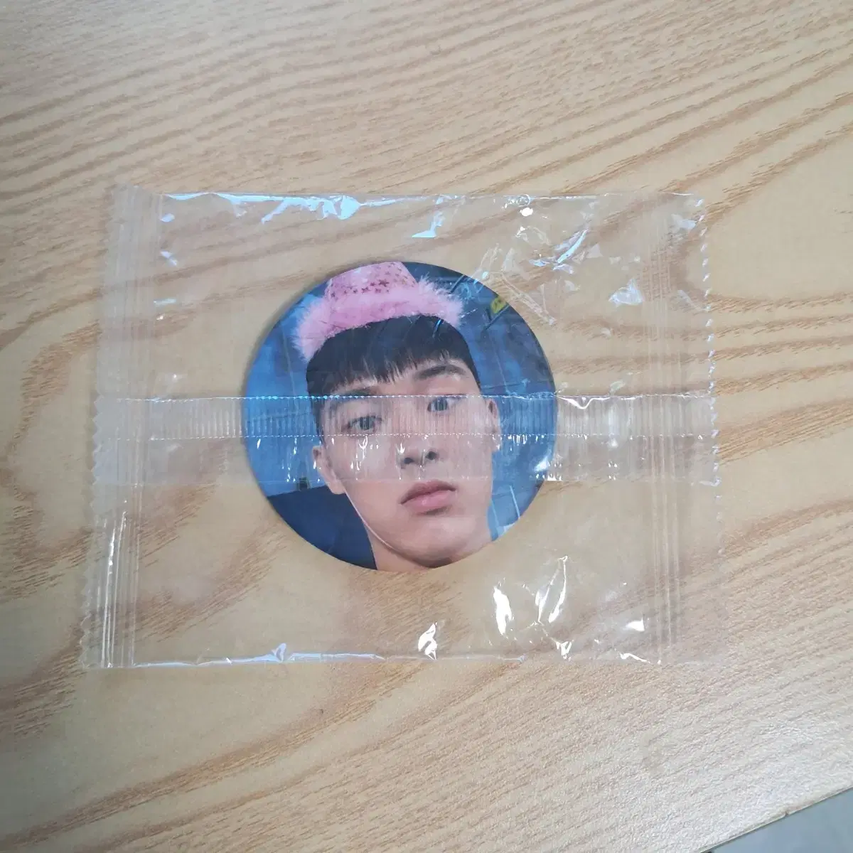 Hyunwook Choi 2023 Sanka ld sealed WTS Pin Badge
