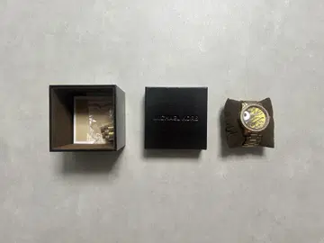 MICHAEL KORS 손목시계