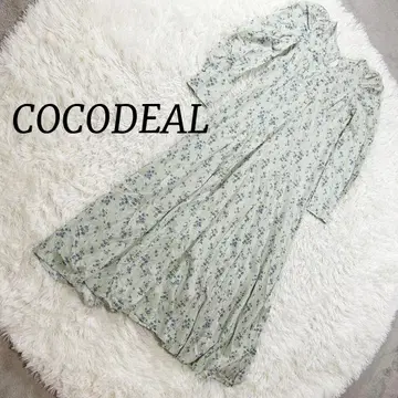 COCODEAL 긴팔 플레어 원피스 파워 숄더 펄 버튼 미니 꽃무늬