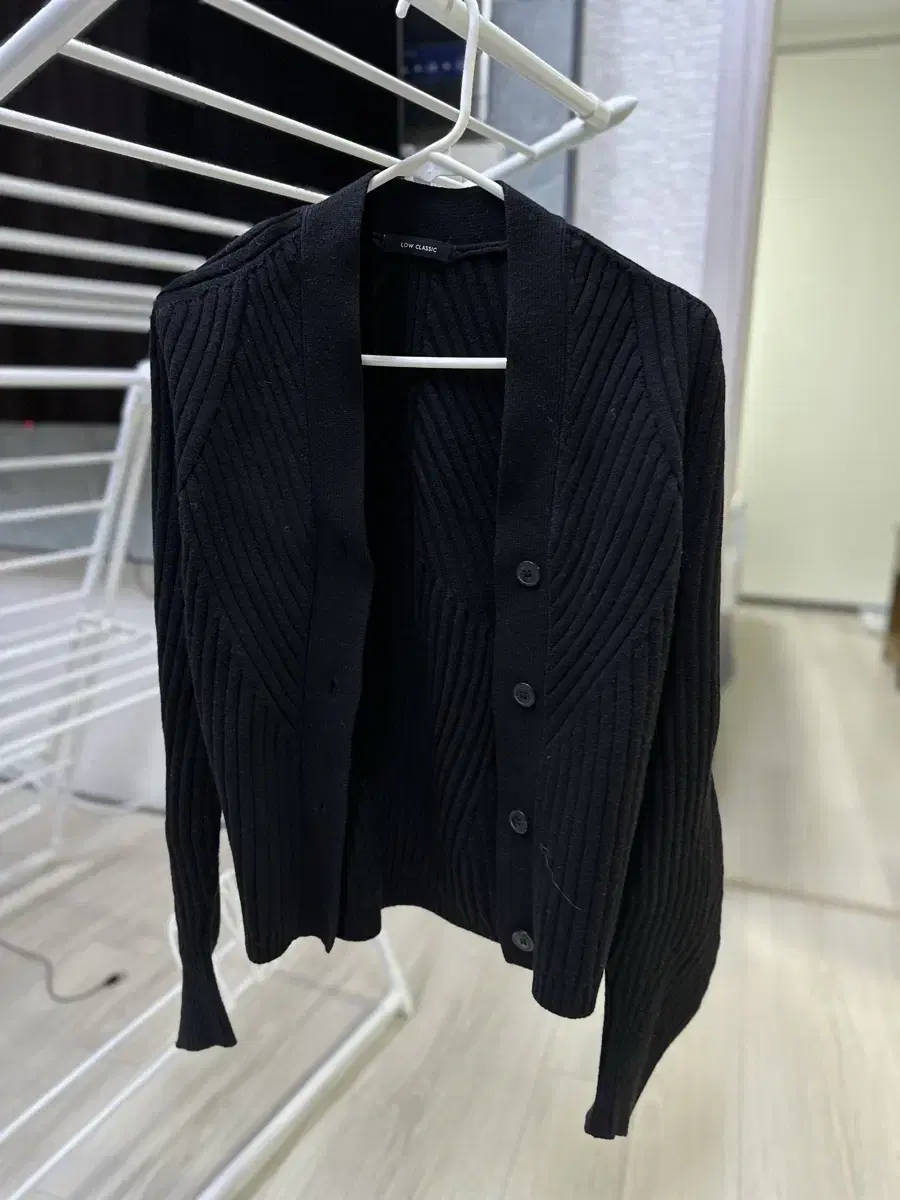 LOW CLASSIC 로우클래식 울 가디건