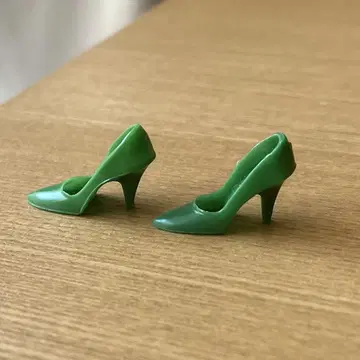 빈티지 바비 신발 펌프스 그린