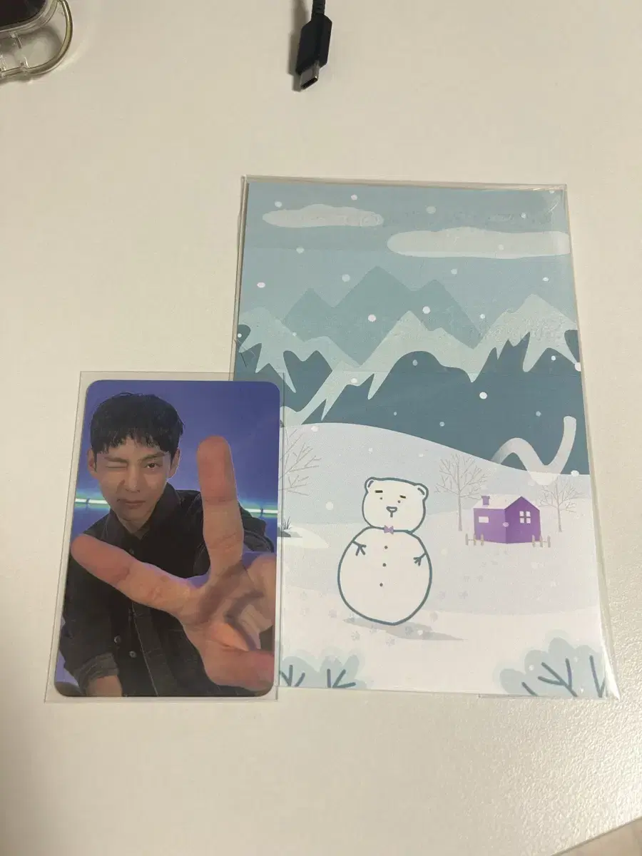 방탄 뷔 김태형 윈터어헤드 당첨 100명 포카 엽서 일괄 양도