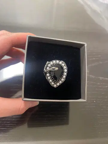 ALEXANDER MQUEEN 반지