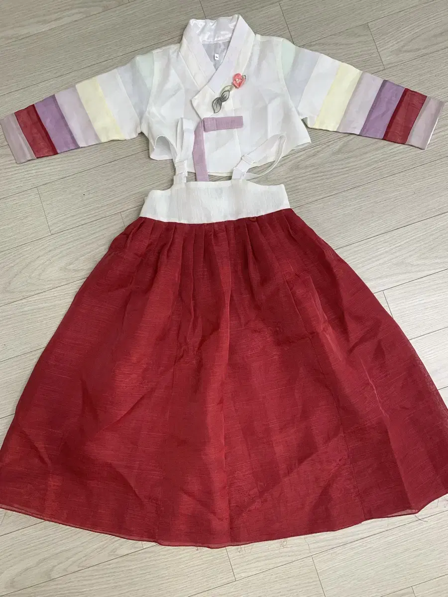 Girls' Hanbok size 4