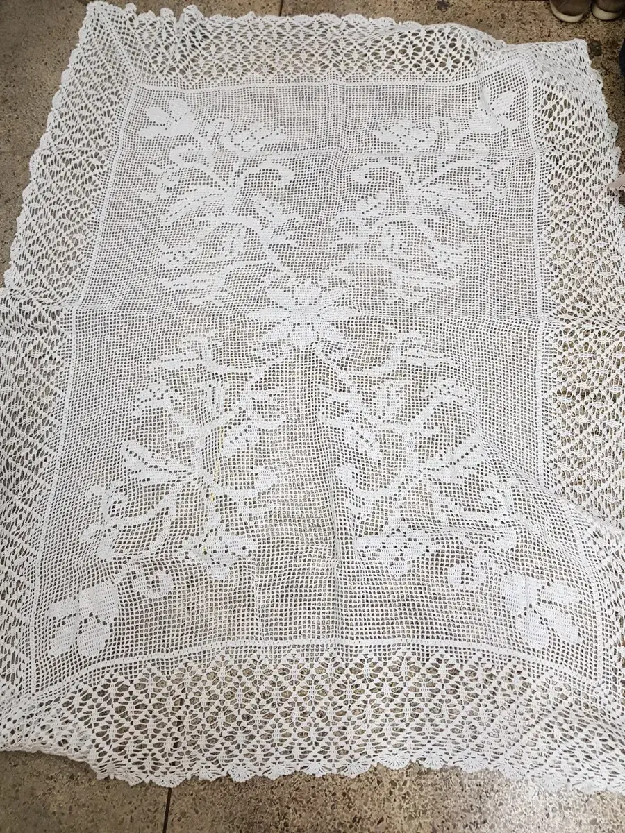 Crochet Tablecloth 3