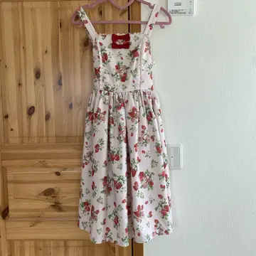 엑시즈팜 kawaii 클래식 베리 잼 스카 핑크