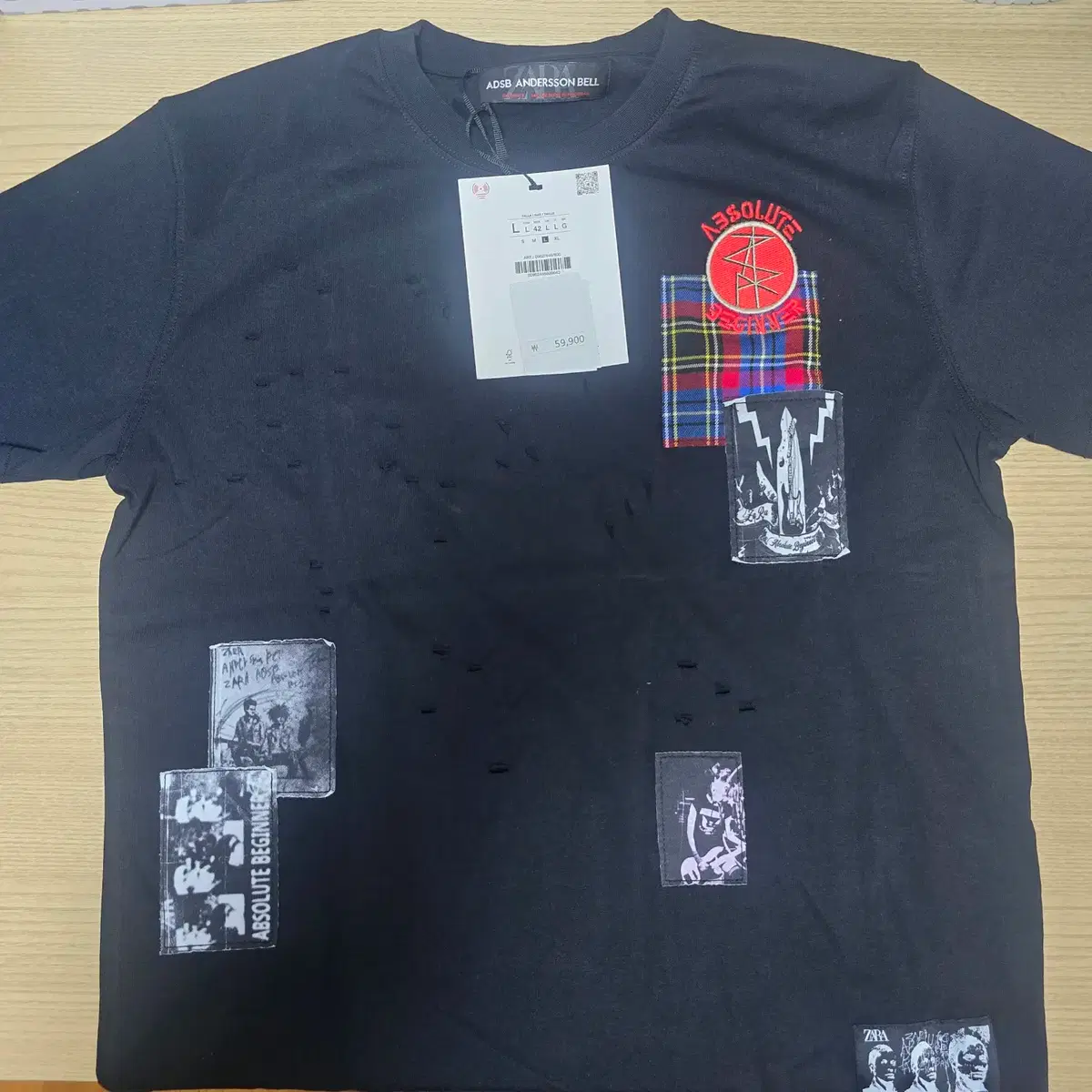 Zara x Anderson Bell Graphic Patch T-Shirt Black #자라앤더슨