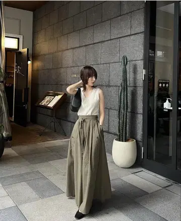 정품 CLANE | 2WAY 밀리터리 볼륨 스커트