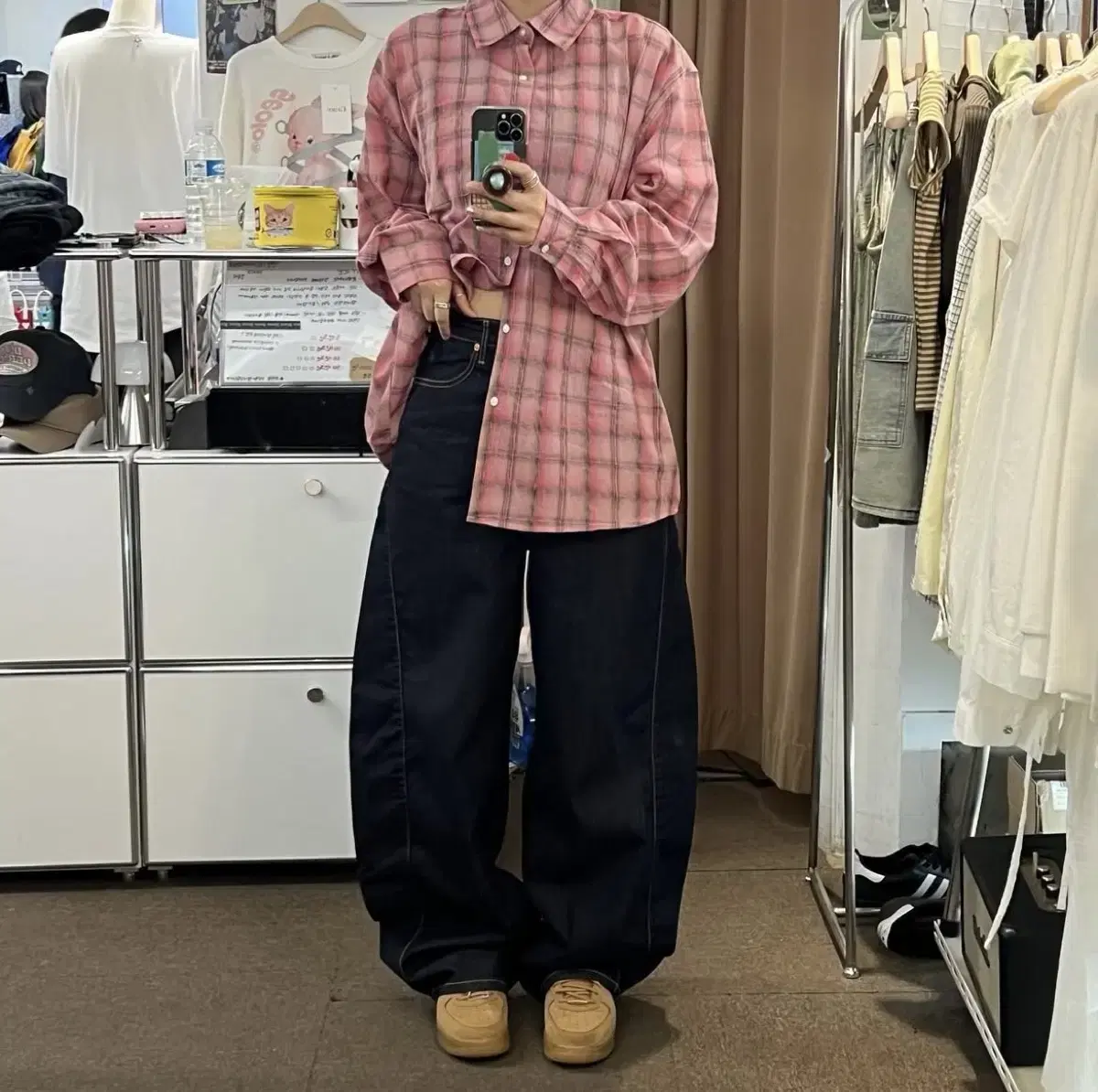 오버핏 체크 셔츠 위드아웃썸머라룸애프터먼데이데일리쥬블랙업