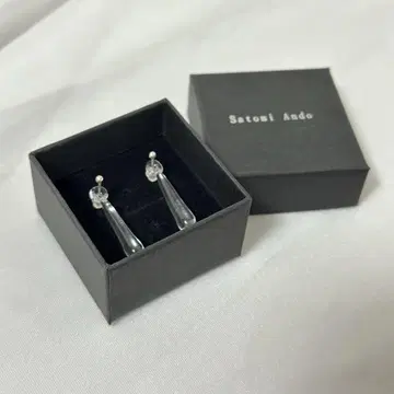 유리 물방울 귀걸이