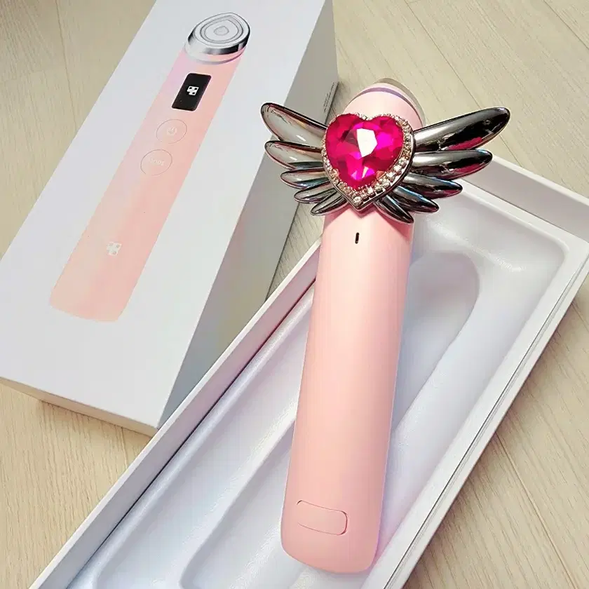 MediCube BoosterPro Pink Angel Wing on Bunjang Global Site.