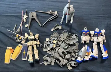 HG 건담 알렉스, Ez8, 공, 기타 정크
