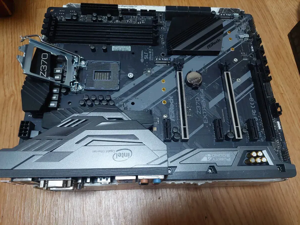 asrock z370 extreme4 메인보드 팔아요(8세대,9세대)