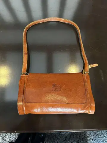 일비종떼 IL BISONTE 핸드백