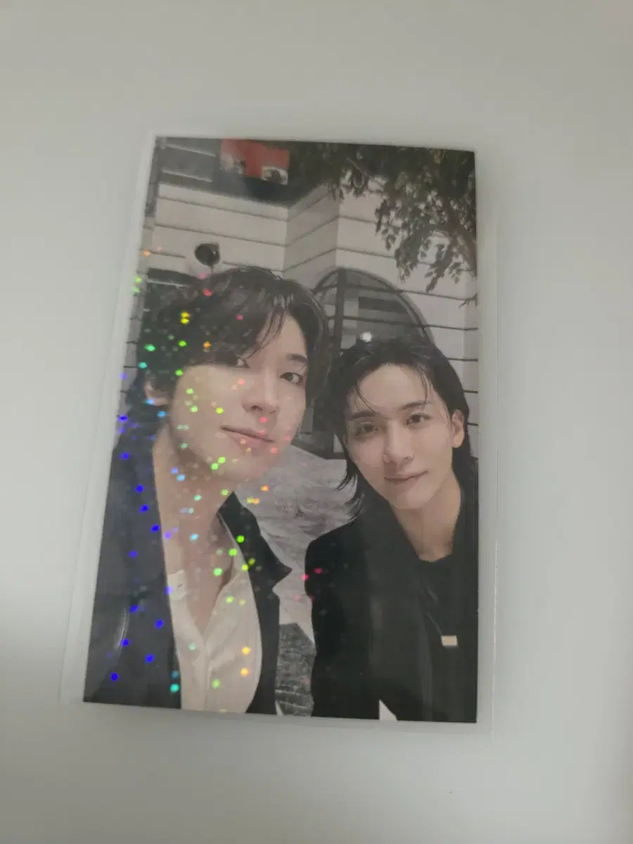 세븐틴 디스맨 유니버셜 럭드
