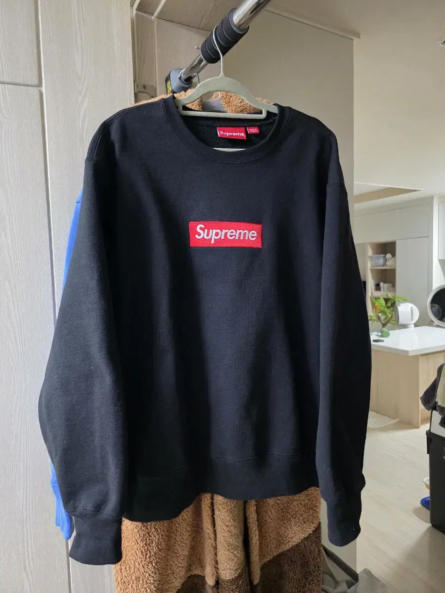 슈프림 22fw 박스로고 맨투맨 Box Logo Crewneck
