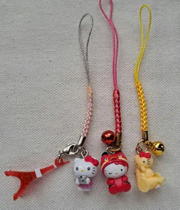 현지 키티 인형 도쿄 타워 빨간색 토끼 자동차 3개 세트