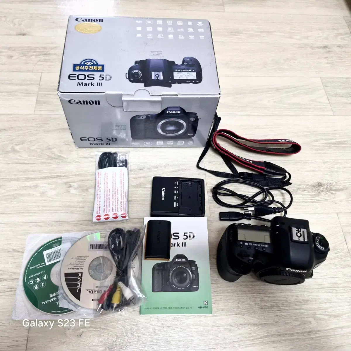 캐논 EOS 5D Mark III 판매합니다