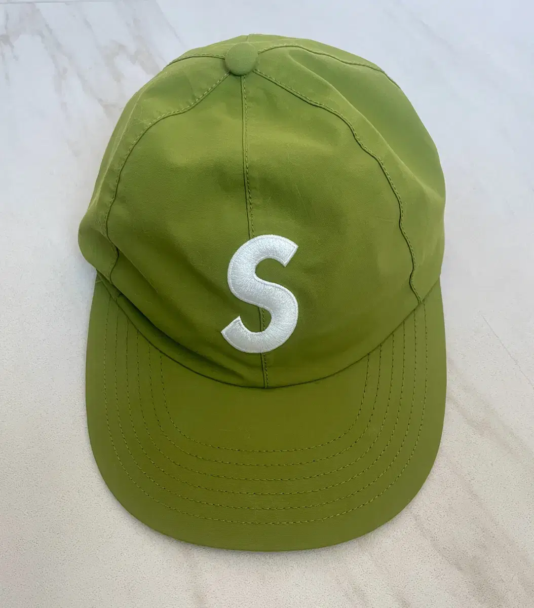 슈프림 19SS 고어텍스 S로고 6패널 캡