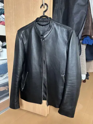 리돔 가죽 싱글 라이더 자켓