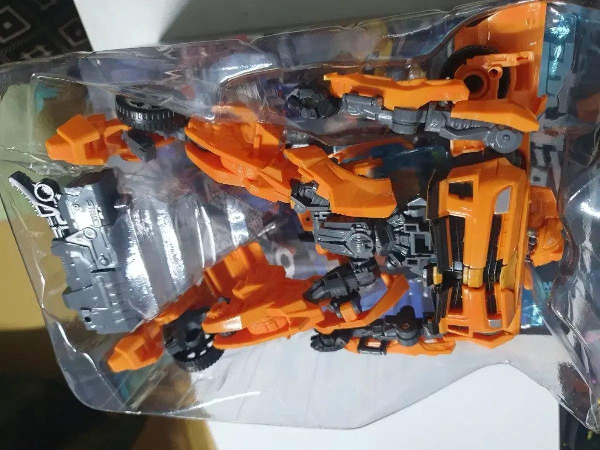 thumbnail-4