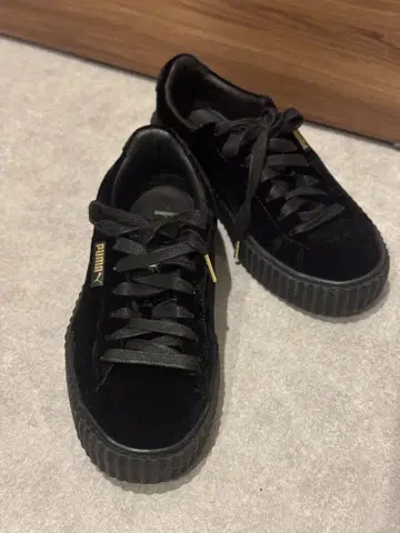 펜티 FENTY 푸마 바이 리한나 크리퍼벨벳
