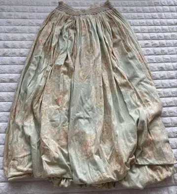 니콜 앤티크풍 볼륨 스커트