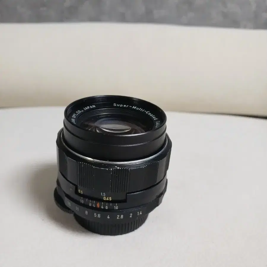 Super Takuma SMC takumar 50mm f1.4 M42 mount old manual lens