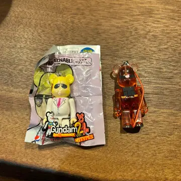 펩시 베어브릭 건담 콜라보 건담 베어브릭