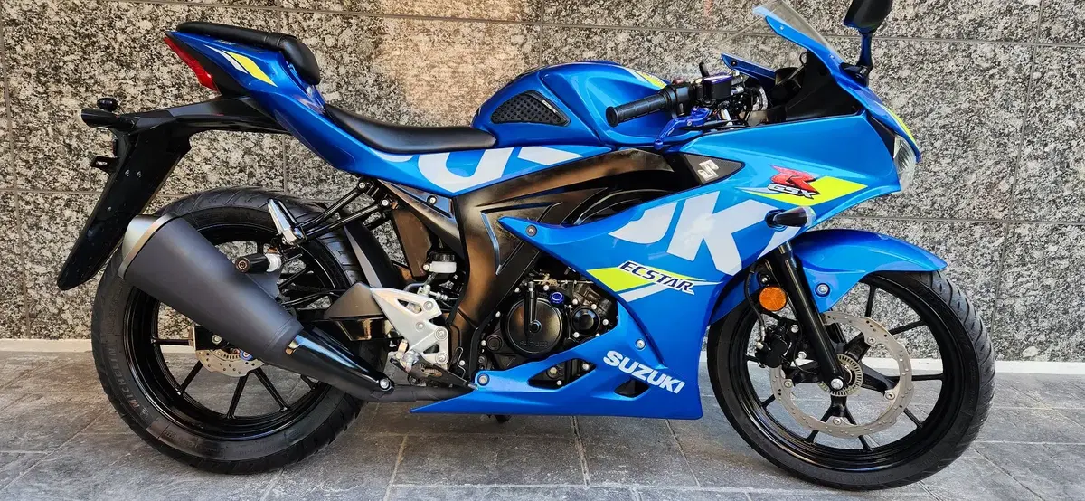 GSXR125.Option.engine.dress.condition.in.excellent.condition.fully.serviced.A/S.warranty