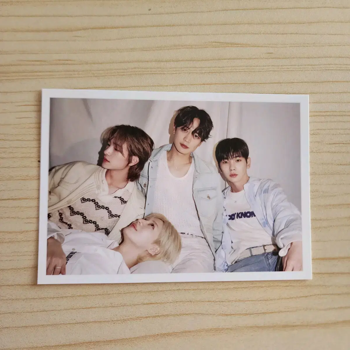 샤이니 15주년 팝업 굿즈 가방 포토