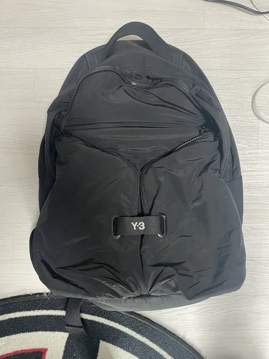 Y-3백팩