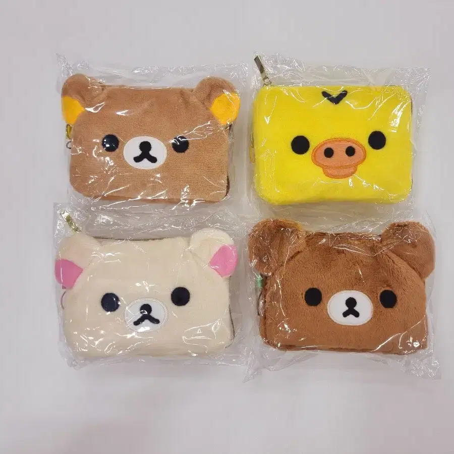 カードケース・名刺入れ HUG YOUR SKIN Korilakkuma dot card wallet 5BJH1486 6e0d627345f79c5732584c087429d3