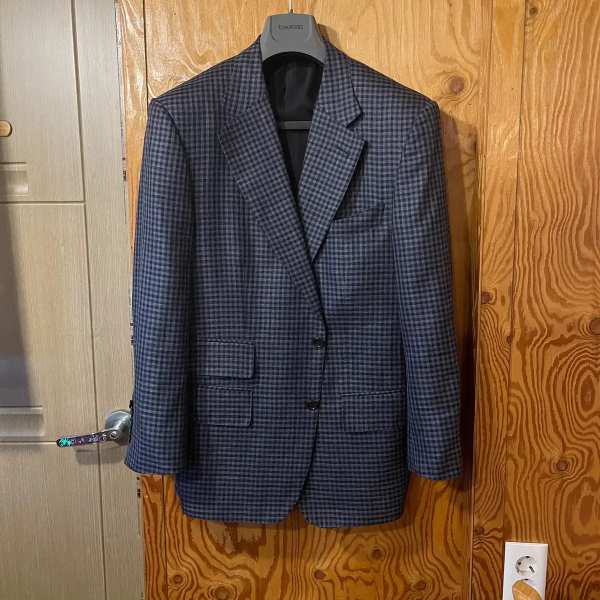 Tom Ford Windsor Fit Pattern 2-Piece Suit sell 