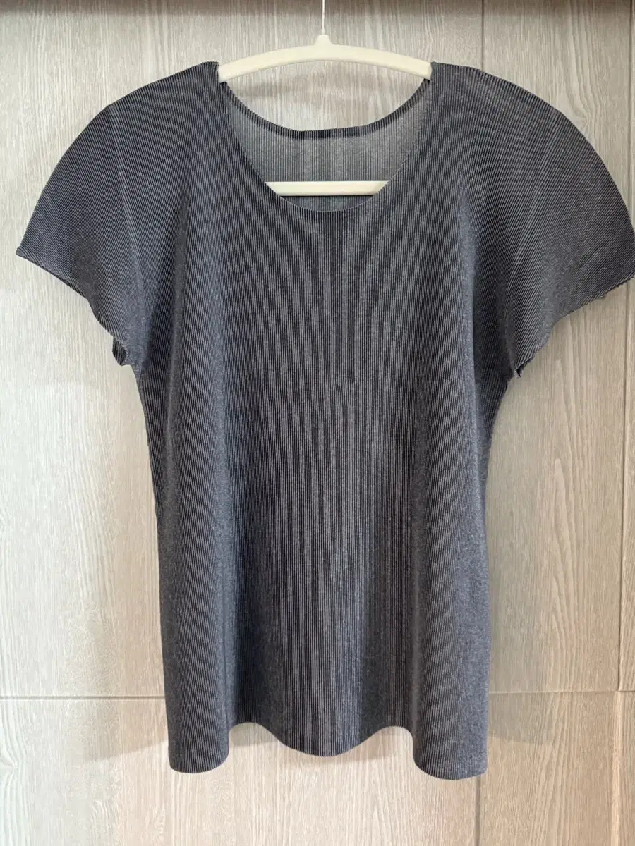 Pleats Please Round Mist Gray 3