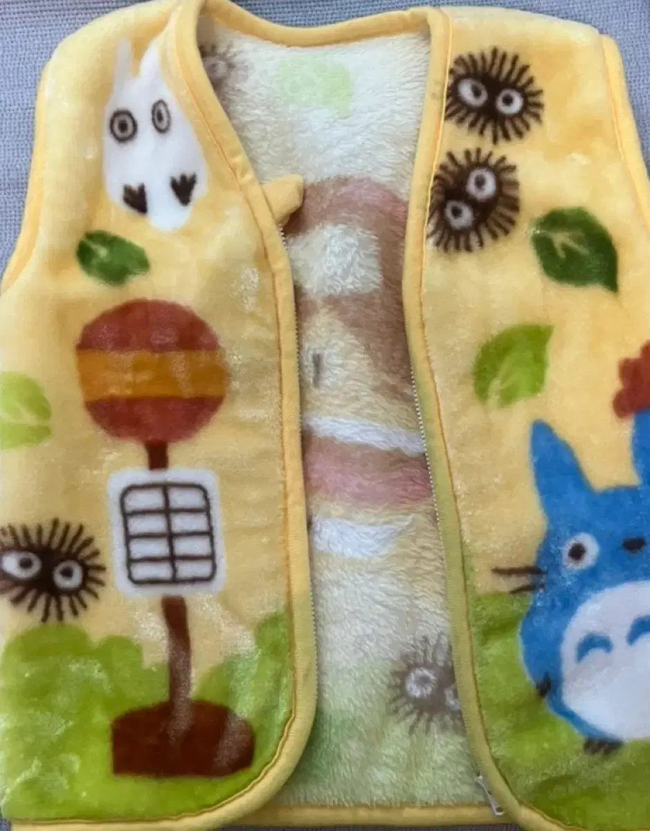 TOTORO vest for youi