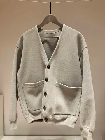 크렙스큐어 가디건