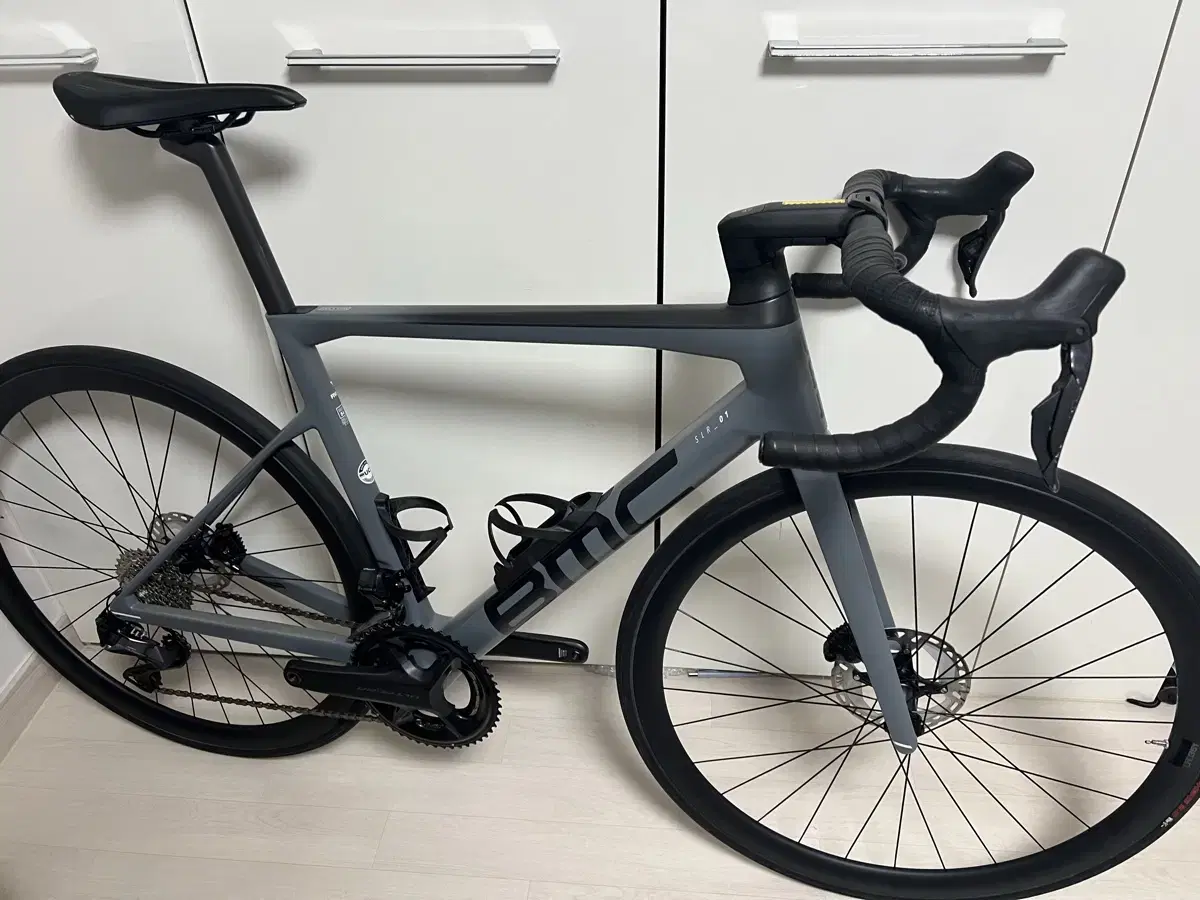23-year-old bmc slr01 five 54 size