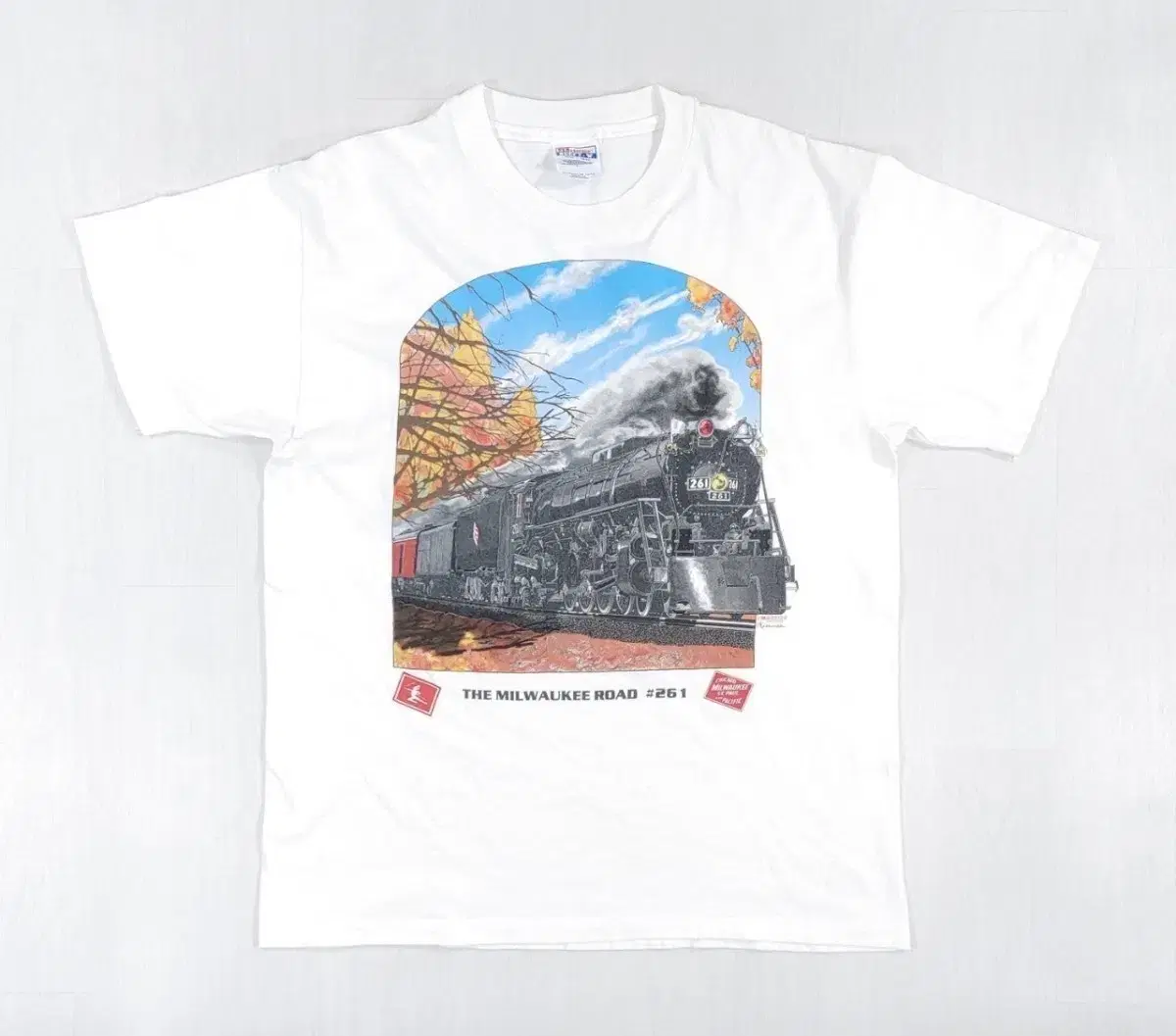 Milwaukee Road Vahn Short Sleeve T-Shirt XL from the 90s