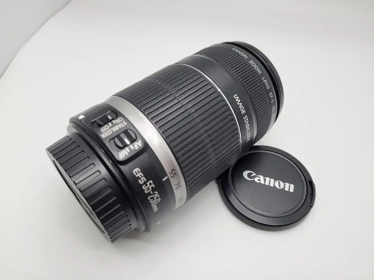 캐논 EF-S 55-250mm f4-5.6 IS 기본 헝그리 망원렌즈