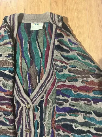 COOGI 가디건