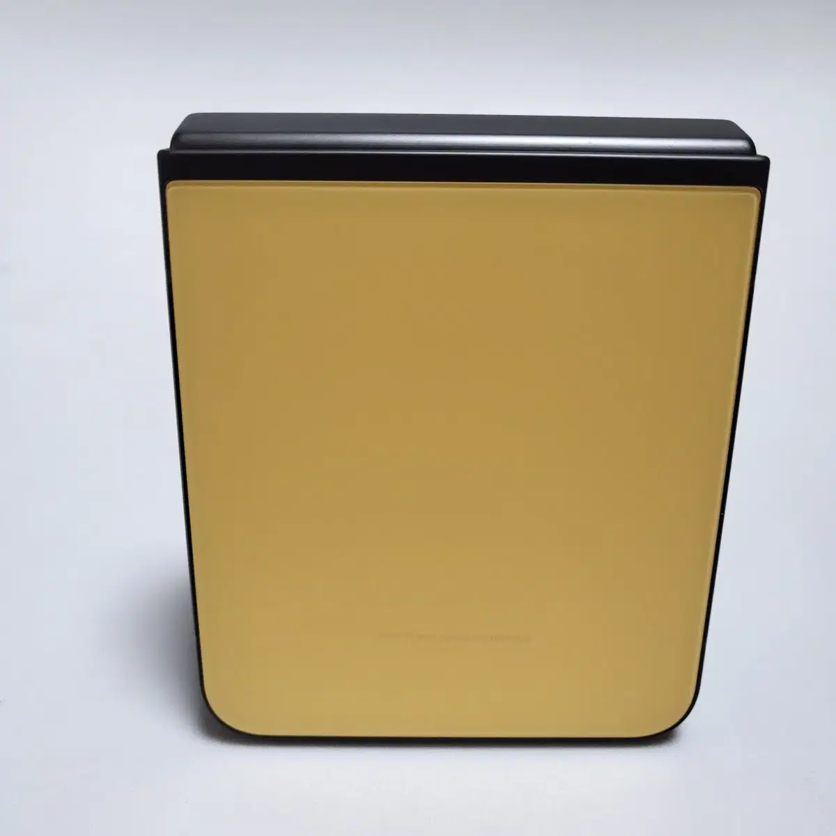 삼성닷컴 전용 새폰같은 갤럭시 Z플립5 512GB 팝니당