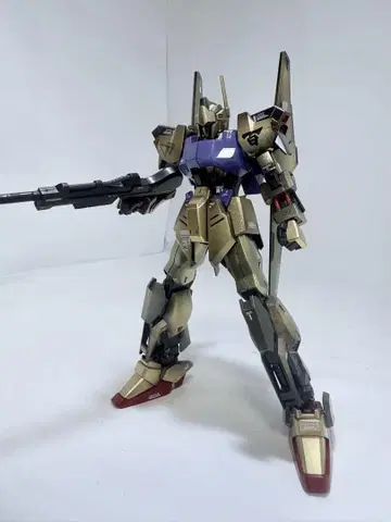 백식 HGUC 건담 프라모델