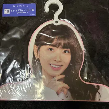 NIZIU 비주얼 행거 5개 + 백 + 아크릴 스탠드 3개